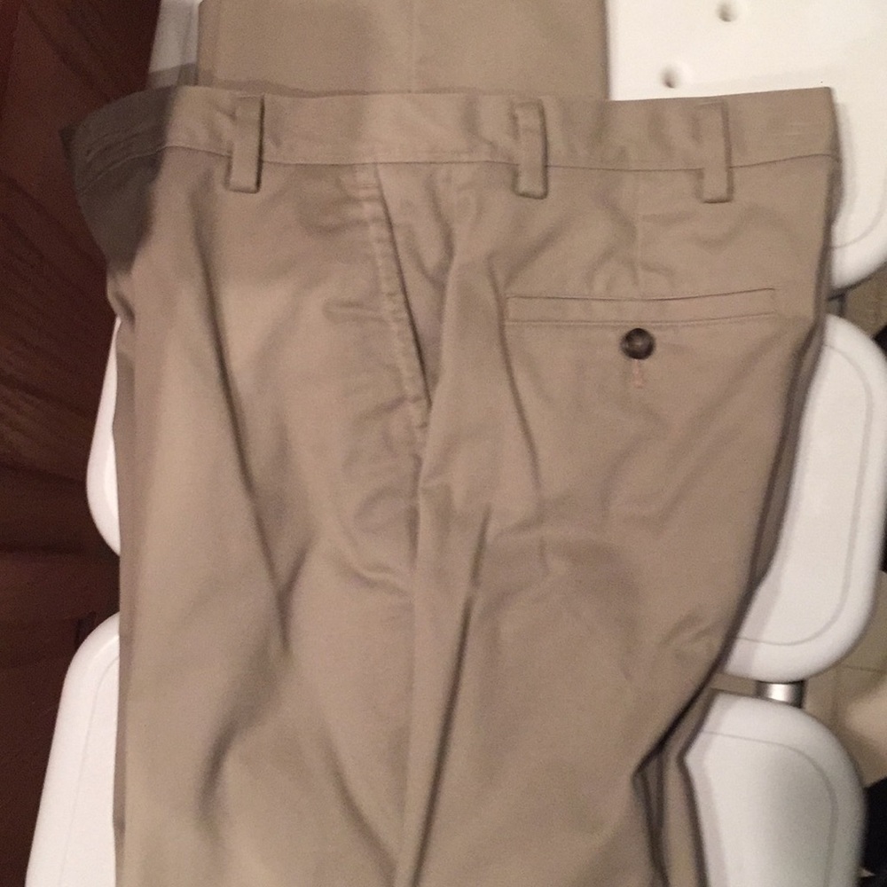 Men’s 30x30 Dockers Khaki pants